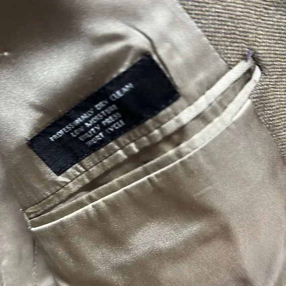 Jos A Bank Blazer/ Jacket‼️ - Picture 7 of 11